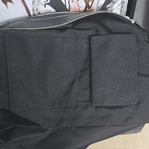 *SALE PRICE Coach Signature Black and Gray Satchel - Picture 11 of 15